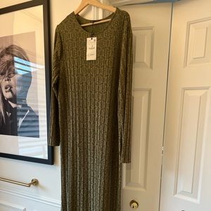 Zara Jacquard Midi Dress in Women’s L